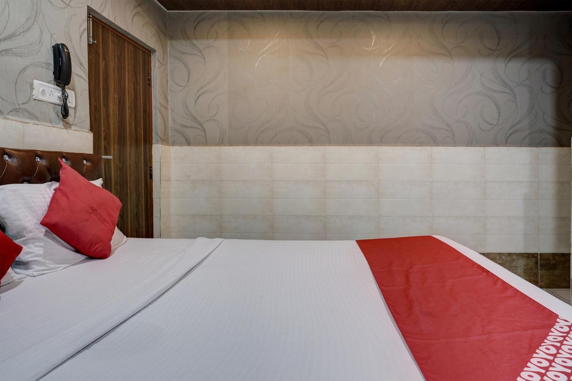 Hotel O Sapna Residency มุมไบ ภายนอก รูปภาพ